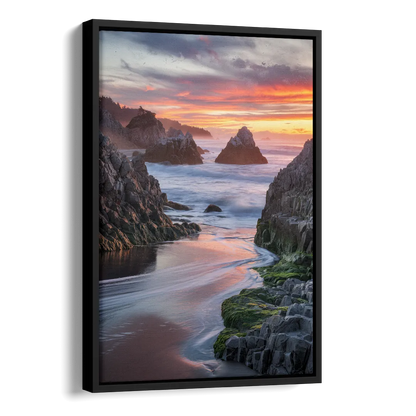 Bandon Rocky Shoreline Side - Black Canvas Wall Art