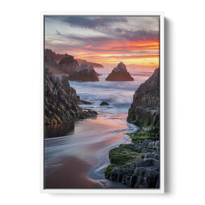 Bandon Rocky Shoreline Front - White Canvas Wall Art